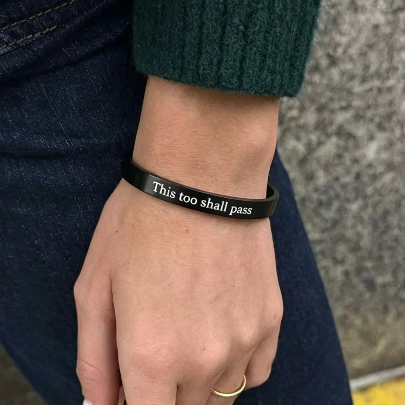 Élavo Cuff Bracelet